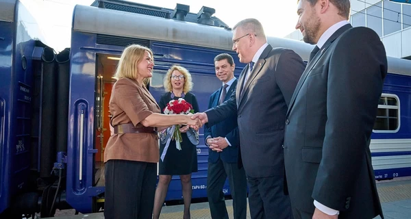 В Киев прибыла премьер-министр Латвии – проведет ряд важных встреч