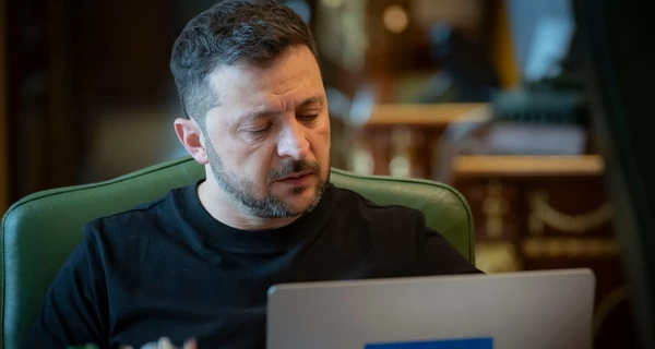 Президент Зеленский подписал закон о множественном гражданстве