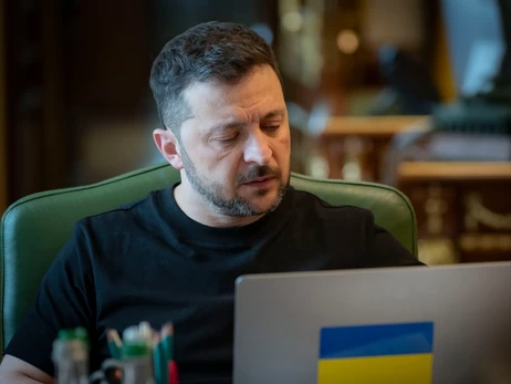 Президент Зеленский подписал закон о множественном гражданстве