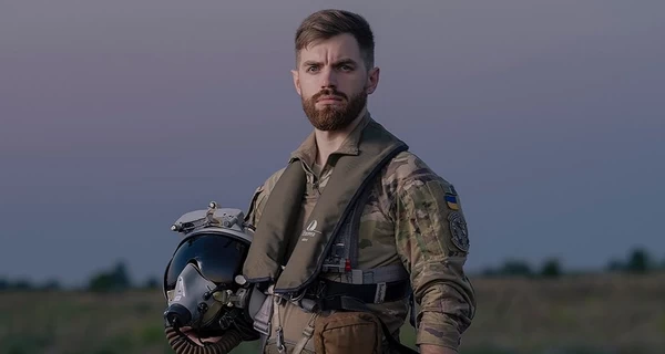 В квартире погибшего пилота 