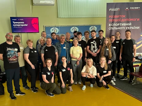Favbet Foundation і FAST: тренінг із домедичної допомоги для збірної України з кульової стрільби у Вінниці
