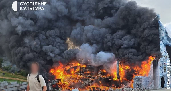 Пожар уничтожил главную сцену фестиваля Tomorrowland за два дня до его открытия