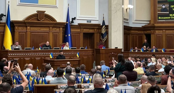 Военные вернутся домой, когда мы победим врага, - Зеленский о сроках службы