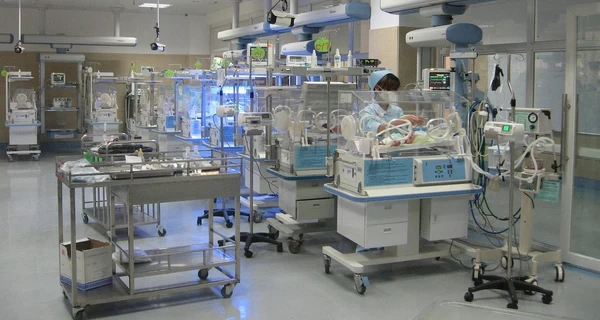 В Британии родились первые в мире дети с ДНК трех человек