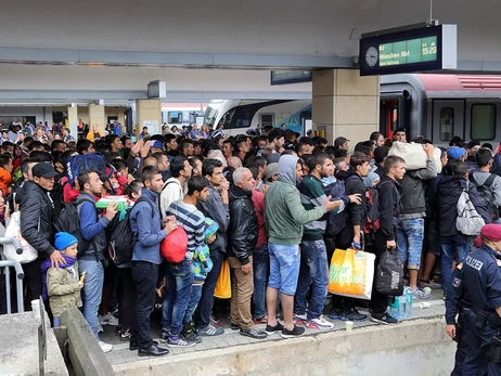 В Польше закроют приюты для большинства украинских беженцев