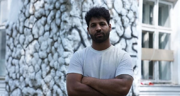 Блогер-миллионник из Ирака Мустафа Фавади переехал в село на Прикарпатье и называет себя бандеровцем