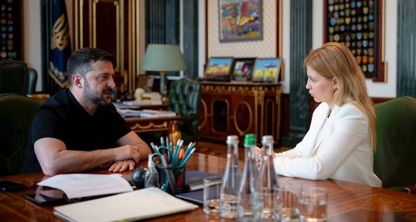 Зеленский наградил Маркарову и Стефанишину, которую хочет назначить вместо нее послом в США