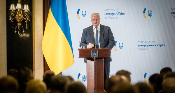 Україна відкриє нові посольства в Домінікані, Еквадорі, Панамі та Уругваї