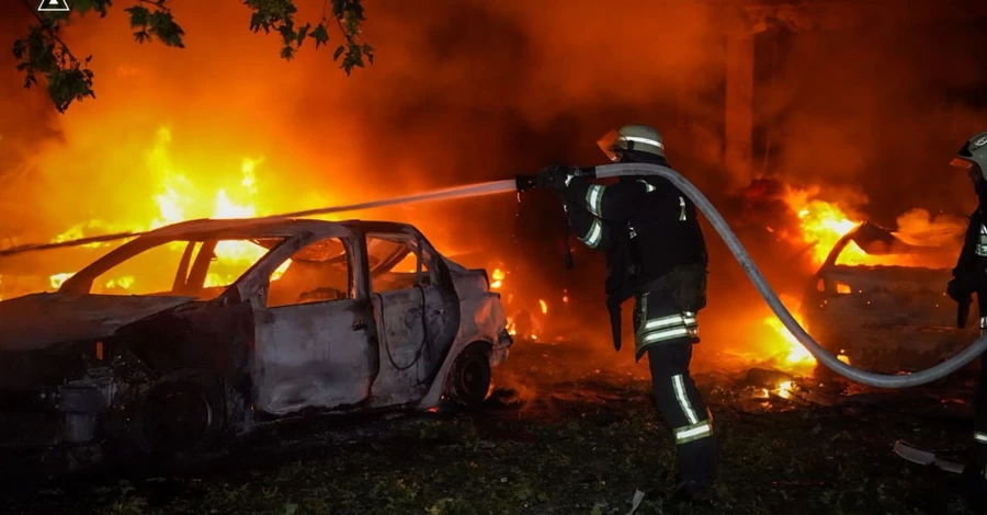 Росія вдарила дронами по Одесі, пошкоджена цивільна інфраструктура