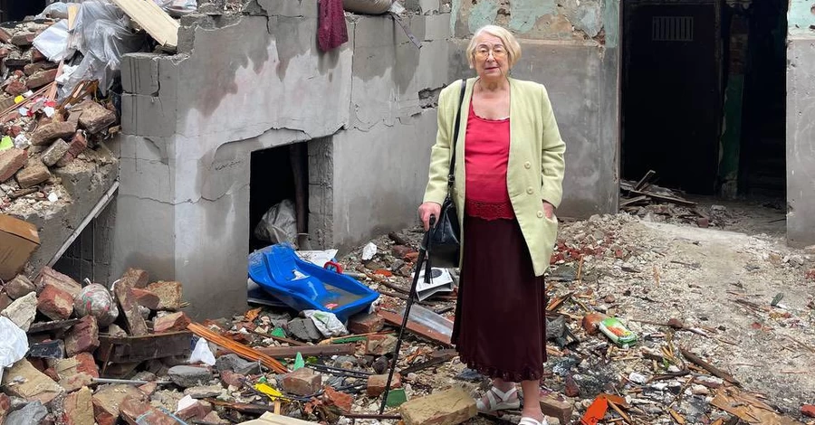 Львовский горсовет поможет рекордсменке по радиодиктантам, потерявшей квартиру из-за российского обстрела