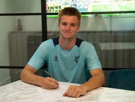 Сын Шевченко подписал свой первый профессиональный контракт