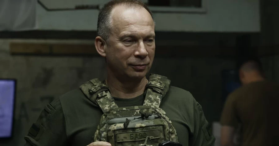 Сирський напередодні 60-річчя сказав, що не збирається у відставку та віджимається 100 разів