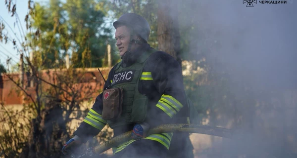 Россия атаковала Черкассы ракетами со шрапнелью, в городе - два очага падения обломков