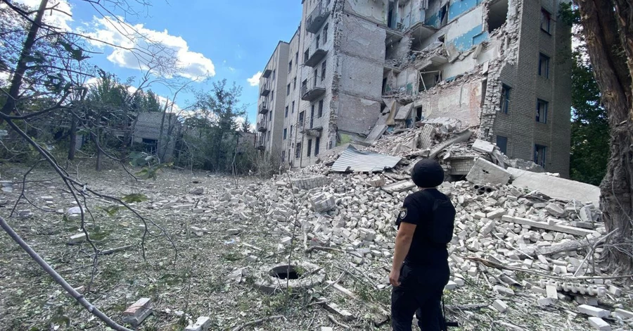 Войска РФ атаковали Константиновку артиллерией и КАБами - много раненых, есть погибшие 