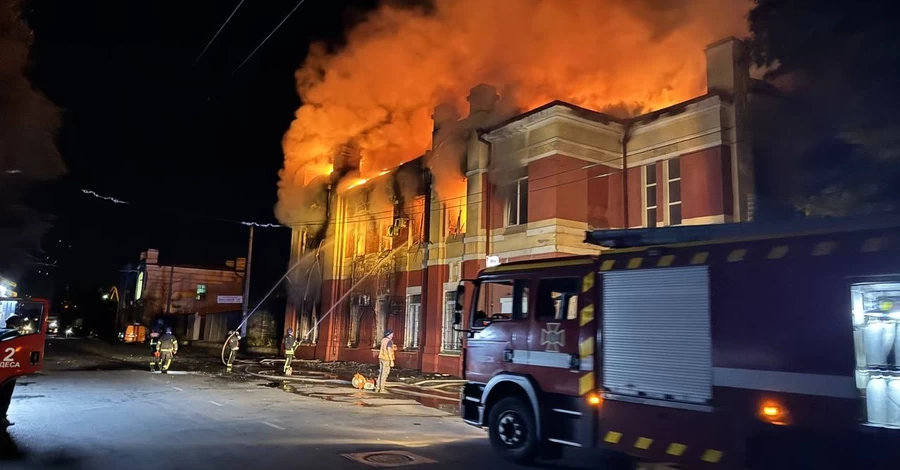 В Одесі з-під завалів дістали тіло 32-річного чоловіка 