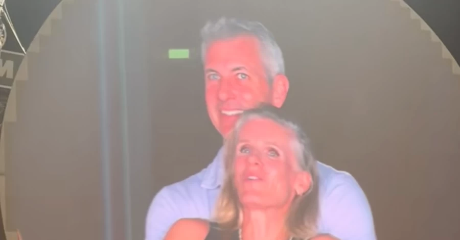 Керівниця HR Astronomer пішла у відставку через відео з концерту Coldplay