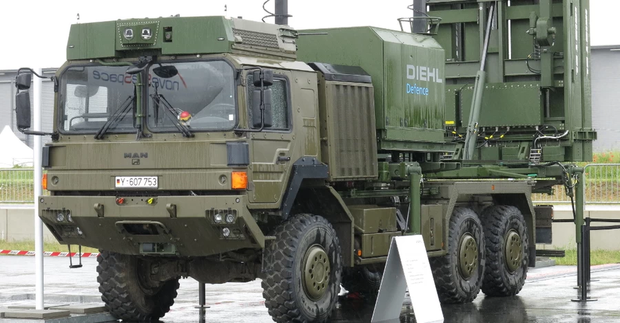 Україна отримала від Німеччини сім систем IRIS-T, восьма – на підході