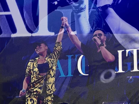 Гайтана и СКАЙ впервые за 10 лет исполнили хит 