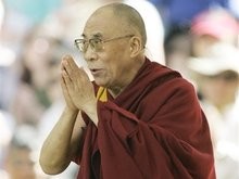 Далай-ламу положили в больницу 