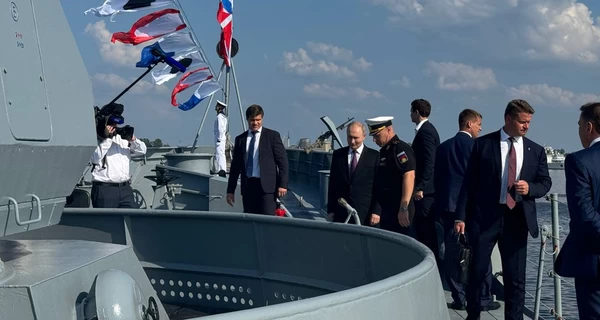 В Петербурге заявили о “беспрецедентной” атаке 51 дрона в день визита Путина