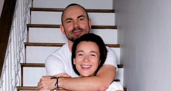 Бедняков рассказал об отношениях с экс-супругой и возращении семьи в Украину