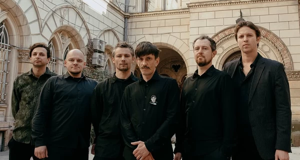 Лидер группы 