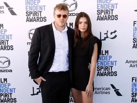 Емілі Ратаковскі офіційно розлучилася з чоловіком