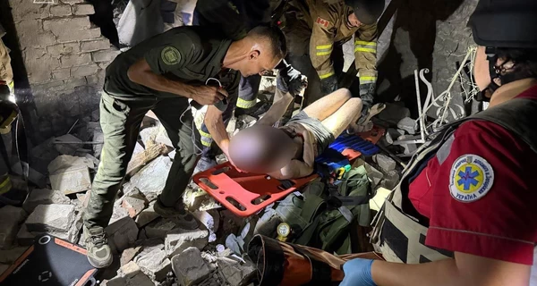 Российские войска ночью убили 22 мирных украинца, среди погибших - беременная женщина, - Зеленский