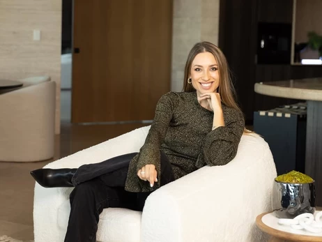 Победительница первого 