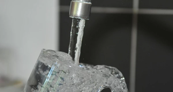 В четырех крупных городах Донецкой области ограничивают подачу воды