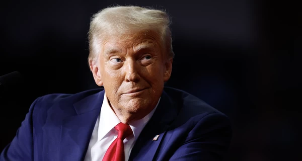 Трамп подколол Медведева и посоветовал ему следить за своими словами