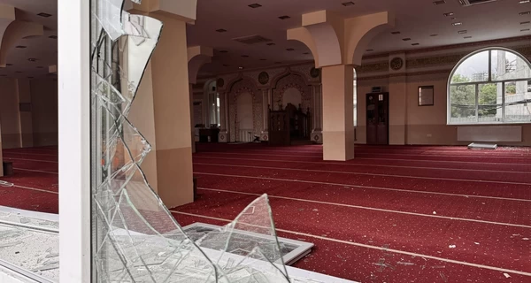 Россияне повредили мечеть, киностудию, медучреждения и университет в Киеве