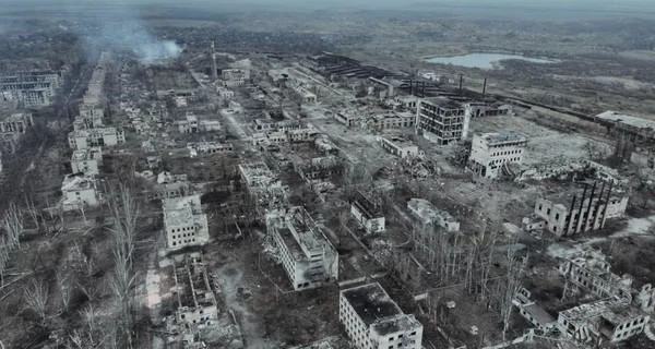 Часов Яр под огнем: зачем Россия штурмует город, которого уже нет