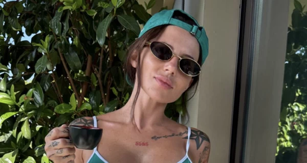 Блогерка Анна Алхім заявила, що переїздить до Дубаю і поки не планує повертатися