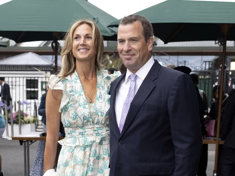 Онук королеви Єлизавети II Пітер Філліпс оголосив про заручини з коханою