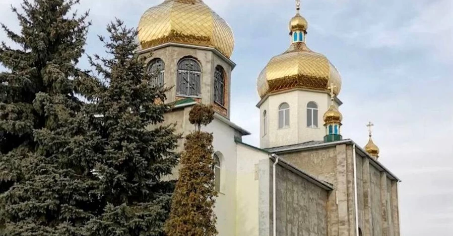 В Хмельницкой области в монастыре нашли тело военного, в убийстве подозревают священника УПЦ МП