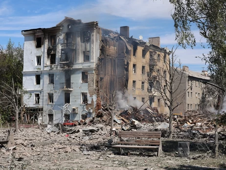 В Краматорске под завалами нашли тело девушки - шестой жертвы российского удара по пятиэтажке