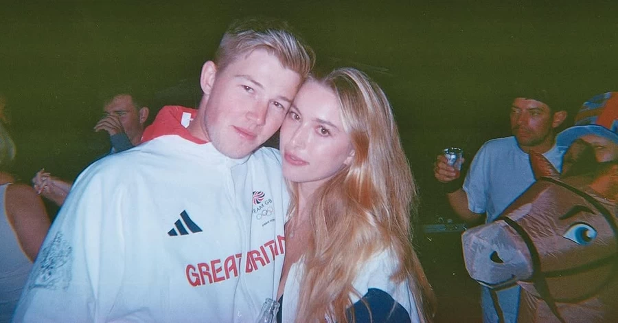 У сукні Givenchy: Дочка Стіва Джобса показала кадр із весілля з коханим