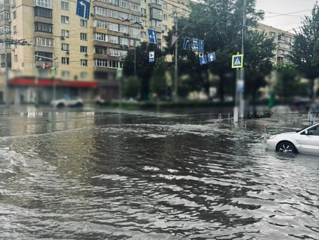 Київ аномально залило - за день у столиці випала півмісячна норма опадів