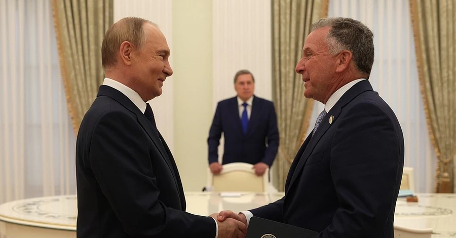 Спецпосланець Трампа Віткофф три години розмовляв із Путіним у Кремлі 