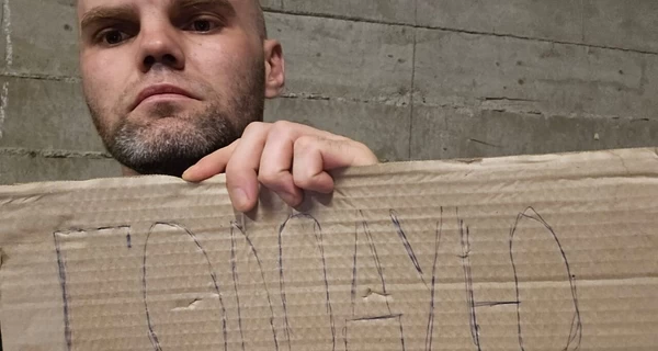 Украинцы, депортированные из РФ в Грузию, объявили голодовку - в МИД отреагировали