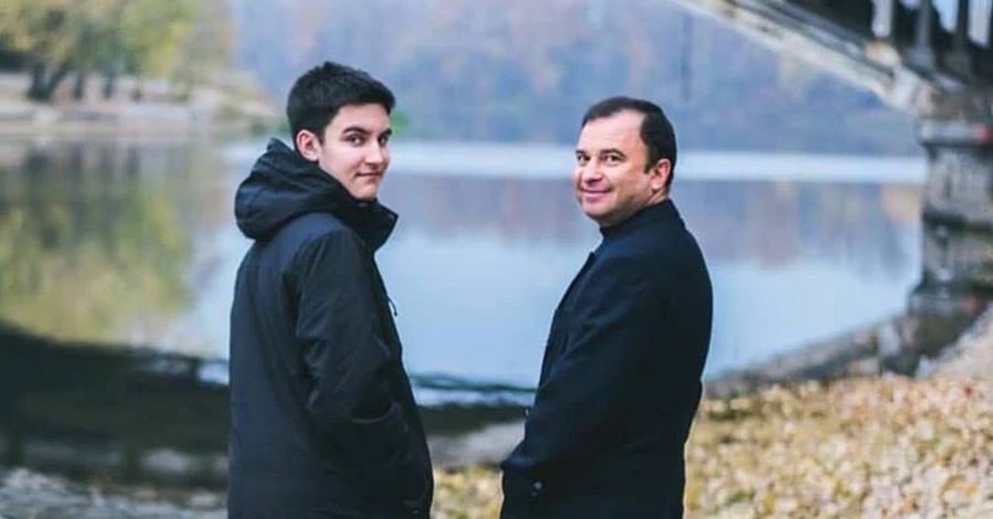 Виктор Павлик в 5-ю годовщину смерти сына показал архивные кадры с ним