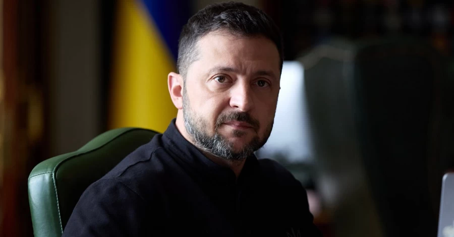 Обговорюються кілька форматів зустрічей лідерів заради миру в Україні, - Зеленський