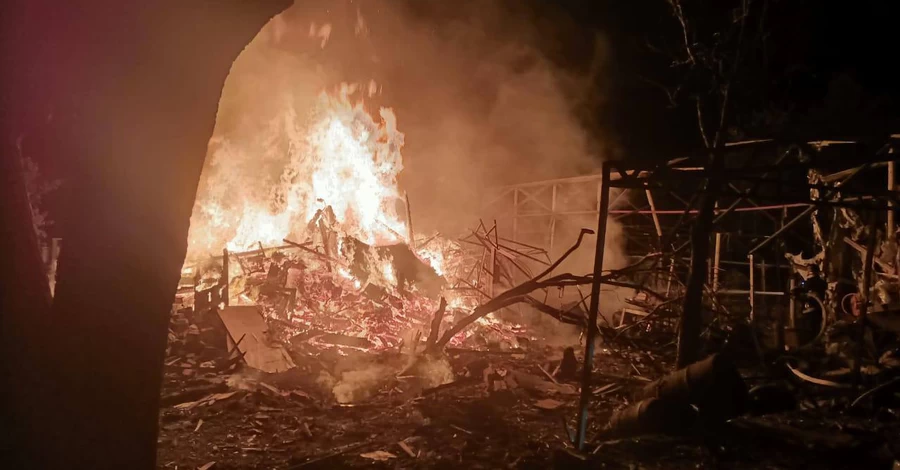 РФ атаковала дронами Бучанский район, ранены три женщины