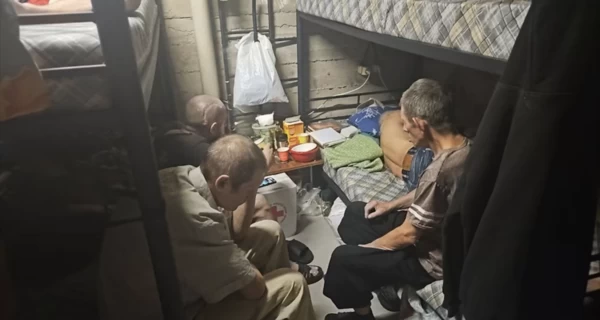 Украинцы, которых Россия депортировала в Грузию, прекратили голодовку после визита консула