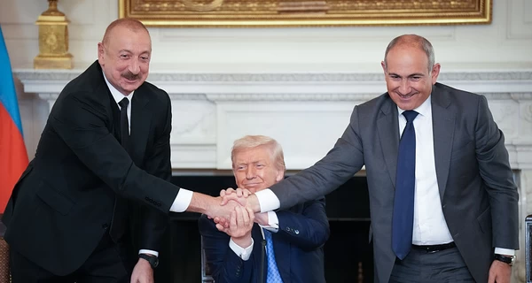 Армения и Азербайджан подписали мирное соглашение в Вашингтоне после 35-летнего конфликта