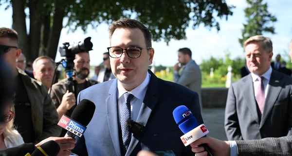 Глава МИД Чехии прибыл с визитом в Украину