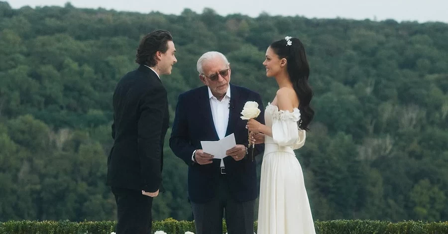 Бруклін Бекхем та Нікола Пельтц зіграли друге весілля: церемонія пройшла без його батьків