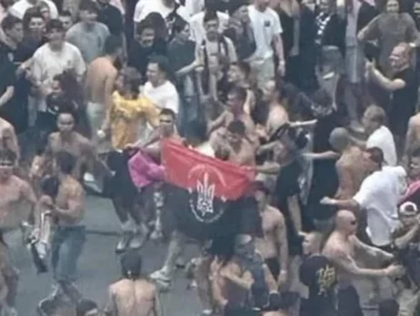 57 українців депортують із Польщі після концерту Макса Коржа