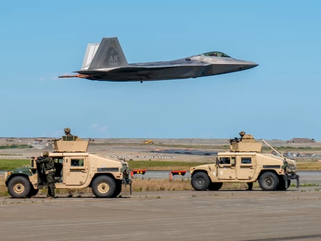 Встреча Трампа с Путиным пройдет на военной базе 